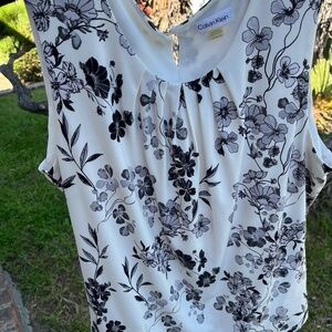 Calvin Klein Professional Black and White Tank Top ♥